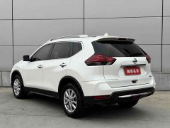 Nissan Qashqai Classic 2.0L FWD Smart Connect Premium Edition - ფოტო 6