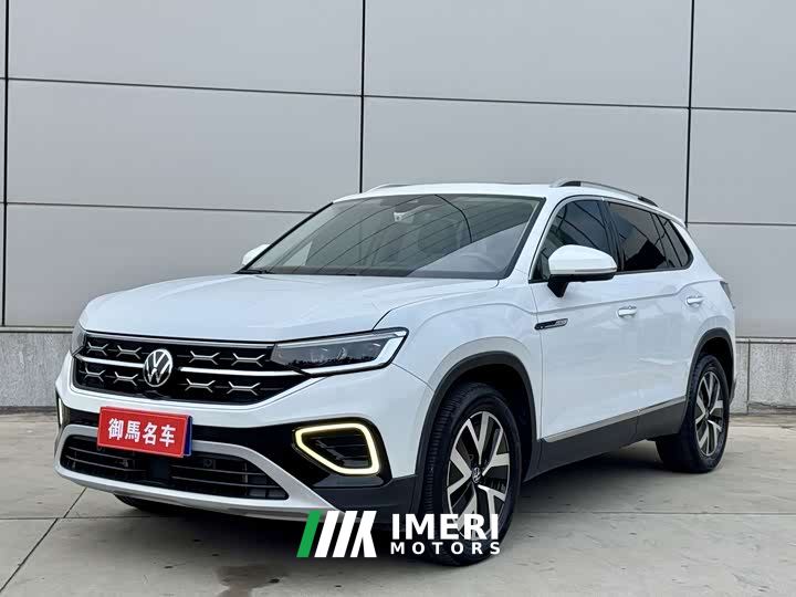 Volkswagen Taos 330TSI FWD Luxury Plus Advanced Edition