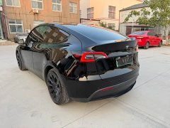 Tesla Model Y Standard Range RWD - ფოტო 7