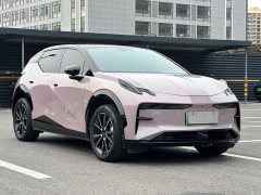 Zeekr Geely Zeekr X Five-Seat All-Wheel Drive Edition - ფოტო 3