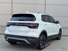 Volkswagen Touran 200TSI DSG Smart Connected Edition - ფოტო 8