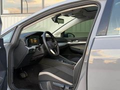 Volkswagen Golf 280TSI DSG Pro Launch Edition - ფოტო 4