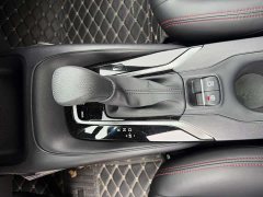 Toyota Corolla 2021 1.8L CVT Luxury - ფოტო 14