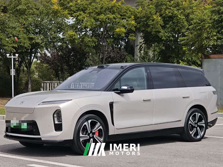 NIO ES8 Six-Seat Executive Luxury Edition