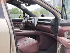 NIO ES8 2026 Six-Seat Executive Luxury Edition - ფოტო 9
