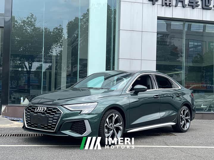 Audi A3 A3L Limousine 35 TFSI Luxury Sport