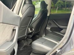 Tesla Model Y Long Range All-Wheel Drive - ფოტო 8
