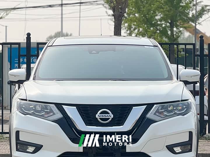Nissan Qashqai 2.0L XL Premium CVT 2WDDeluxe Edition - ავტომობილი ჩინეთიდან