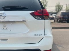 Nissan Qashqai 2.0L XL Premium CVT 2WDDeluxe Edition - ფოტო 9