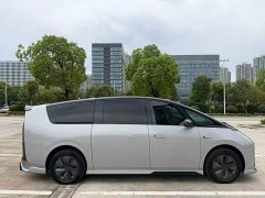 Li Auto MEGA Home Family Edition - ფოტო 8