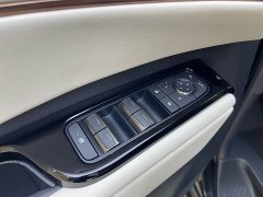 Lexus LM 2023 500h Six-Seat Premium Edition - ფოტო 16