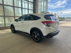 Honda Vezel 2020 1.5L CVT Pioneer Edition - ფოტო 6
