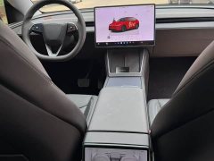 Tesla Model Y Rear-Wheel Drive Launch Edition - ფოტო 10