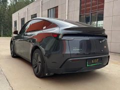 Tesla Model Y Rear-Wheel Drive Launch Edition - ფოტო 5