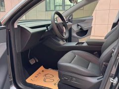 Tesla Model Y Rear-Wheel Drive Launch Edition - ფოტო 7