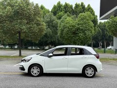 Honda Fit 1.5L CVT Trend Edition - ფოტო 3