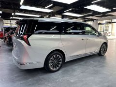 Buick GL8 Luxe Smart Comfort Edition - ფოტო 4