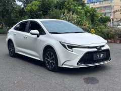 Toyota Corolla 1.8L CVT Luxury - ფოტო 3