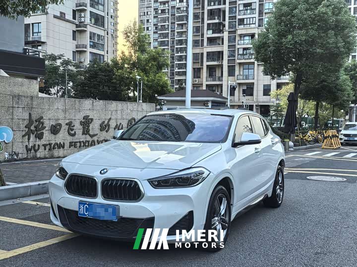 BMW X2 sDrive25i M Sport Package - ავტომობილი ჩინეთიდან