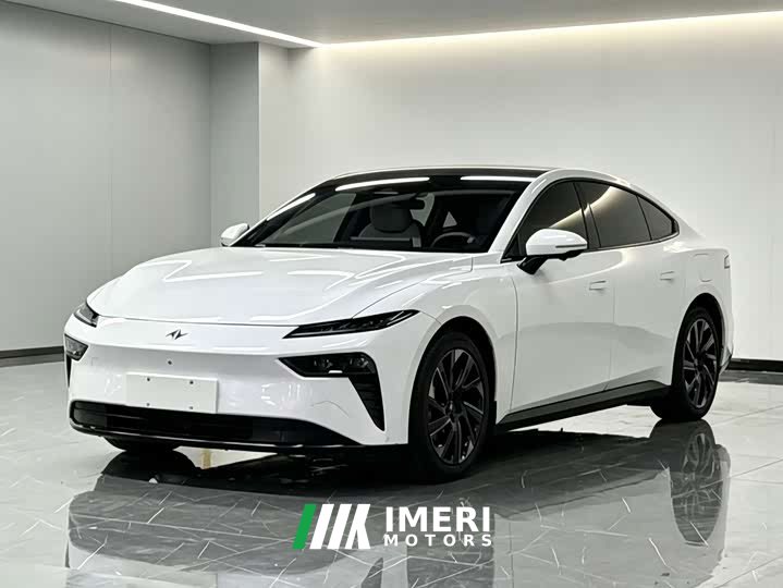 Mercedes-Benz eπ007 2024 Extended Range 200Air Edition - ავტომობილი ჩინეთიდან