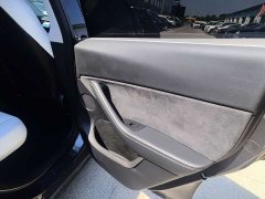 Tesla Model Y Long Range All-Wheel Drive - ფოტო 12