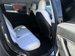 Tesla Model Y Long Range All-Wheel Drive - ფოტო 13