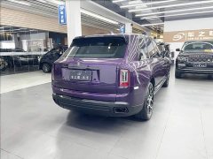 Rolls-Royce Cullinan 2024 Black Badge - ფოტო 6