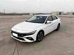 Hyundai Elantra 2023 1.5L CVT GLX Elite - ფოტო 1