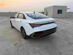 Hyundai Elantra 2023 1.5L CVT GLX Elite - ფოტო 7