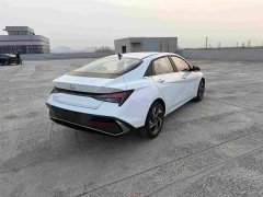 Hyundai Elantra 2023 1.5L CVT GLX Elite - ფოტო 9