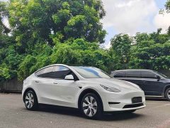Tesla Model Y 2022 Facelift Rear-Wheel Drive - ფოტო 3