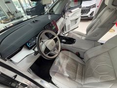Volvo EM90 2025 Ultra Six-Seater - ფოტო 17