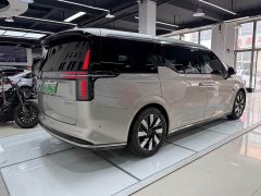 Volvo EM90 2025 Ultra Six-Seater - ფოტო 6