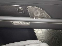 NIO ES8 Six-Seat Executive Signature Edition - ფოტო 5