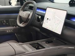 NIO ES8 Six-Seat Executive Signature Edition - ფოტო 9