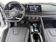 Hyundai Elantra 2023 1.5L CVT GLX Elite - ფოტო 4
