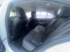 Toyota Corolla 2021 Hybrid 1.8L E-CVT Elite - ფოტო 8