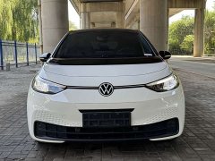 Volkswagen ID.3 Outstanding Edition - ფოტო 3
