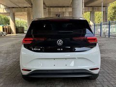 Volkswagen ID.3 Outstanding Edition - ფოტო 7