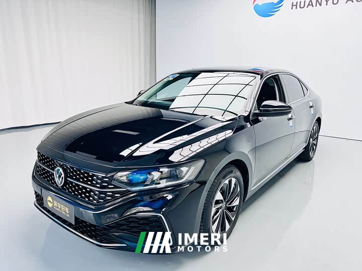 Volkswagen Passat Facelift 330TSI Starry Sky Elite - ავტომობილი ჩინეთიდან