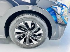 Volkswagen Passat Facelift 330TSI Starry Sky Elite - ფოტო 4