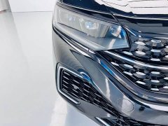 Volkswagen Passat Facelift 330TSI Starry Sky Elite - ფოტო 6