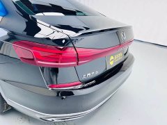 Volkswagen Passat Facelift 330TSI Starry Sky Elite - ფოტო 9