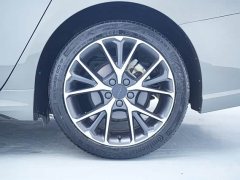 Lynk & Co Geely Lynk & Co 03 1.5T DCT Jìn Champion Edition - ფოტო 7