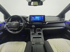 Toyota Sienna 2021 2.5L Hybrid Premium Edition - ფოტო 5