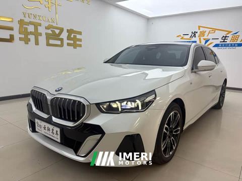 2025 BMW 5 Series 525Li M Sport Package