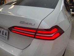 BMW 5 Series 525Li M Sport Package - ფოტო 12