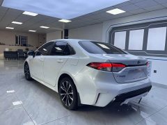Toyota Corolla Hybrid 1.8H E-CVT Sport - ფოტო 4