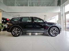 Lincoln Explorer 2.0T AWD Premium - ფოტო 4