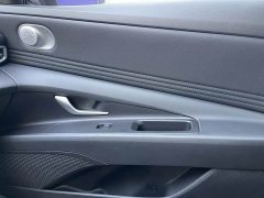 Hyundai Elantra 2022 1.5L CVT Luxury - ფოტო 15